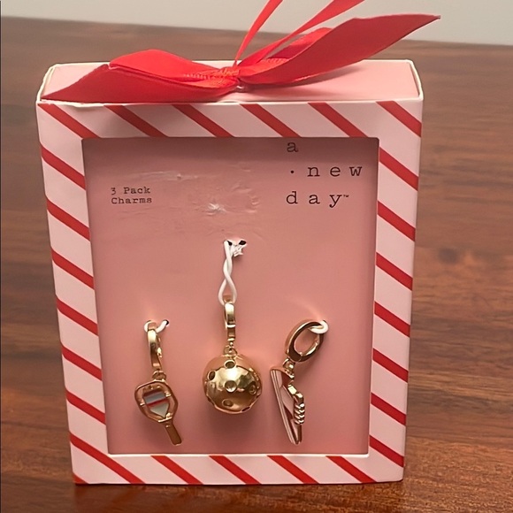 A New Day Gold Charm Set Sneaker, Ball, Tennis bag jewelry New size 3pack - Picture 2 of 4